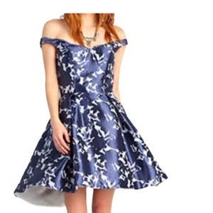 Highlow Elegant Blue and White Off-Shoulder Dress